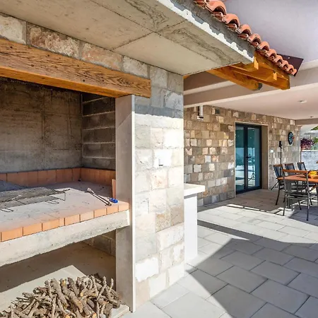 Stunning In Kastel Sucurac With Kitchen Kastela
