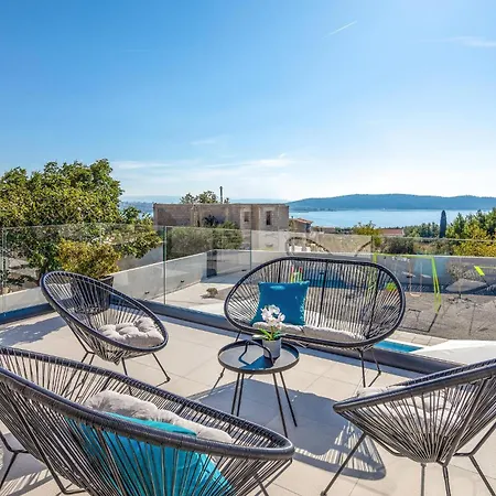 Stunning In Kastel Sucurac With Kitchen * Kastela